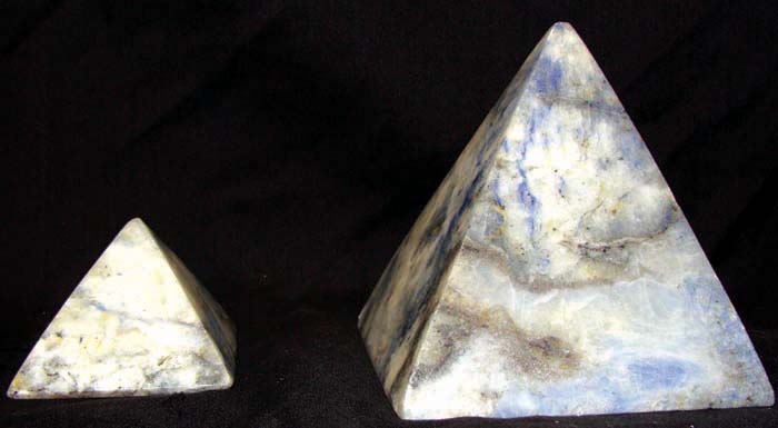 soldaite pyramid