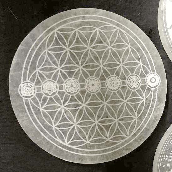 selenite-plate-chakra-flowe