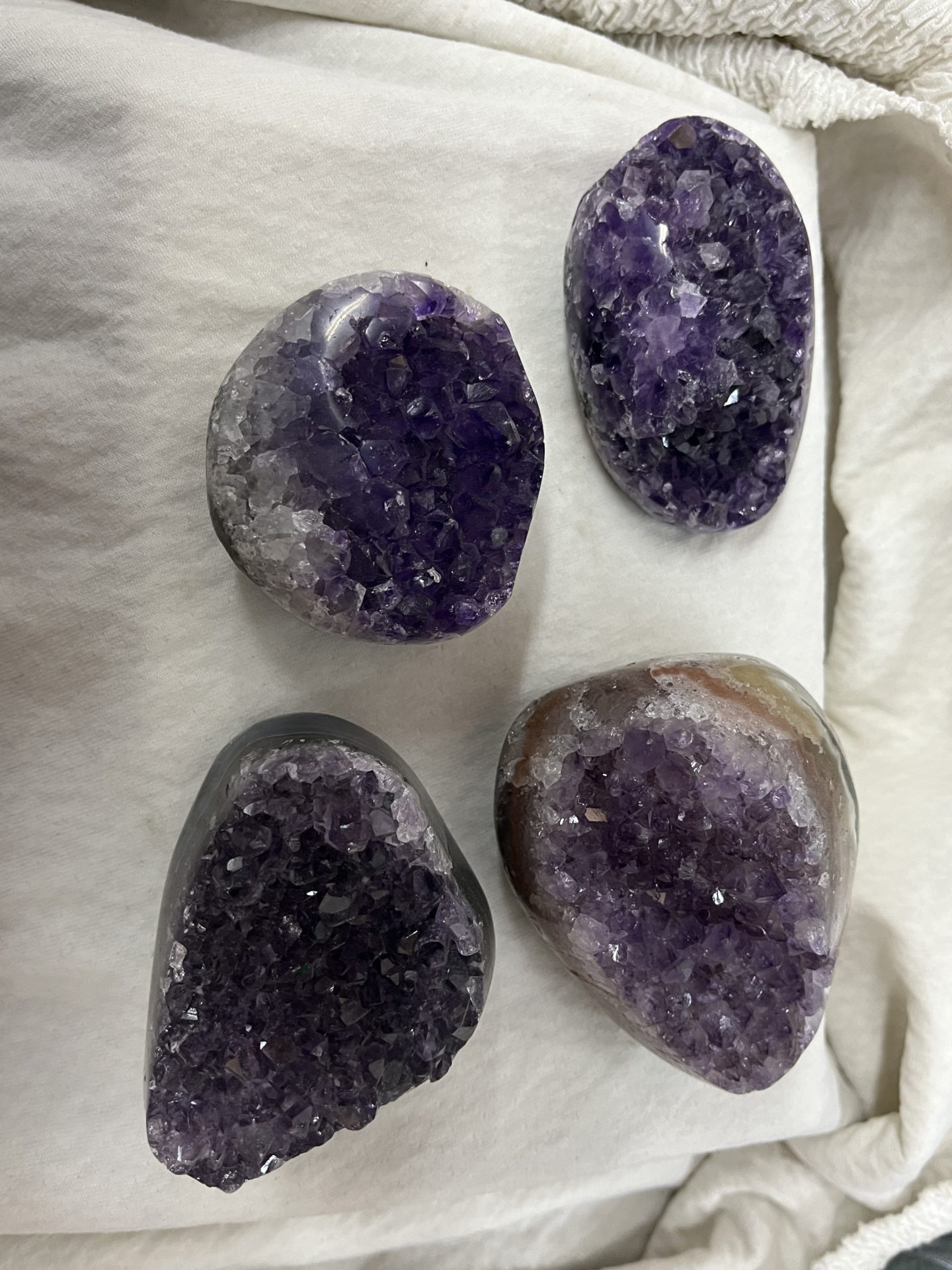 amethyst full body polished q2 63