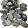 labradorite puple pebble 47