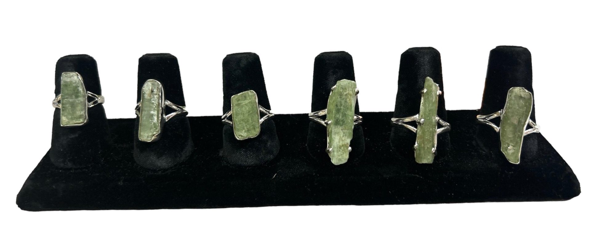 green kyanite rough ring