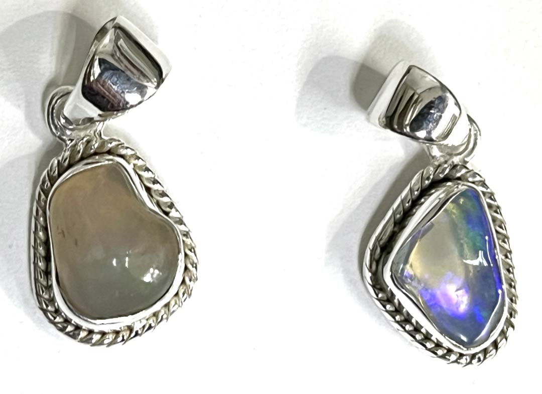 opal pendant2