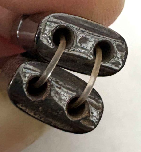 2 hole non magnetic spacer pic2