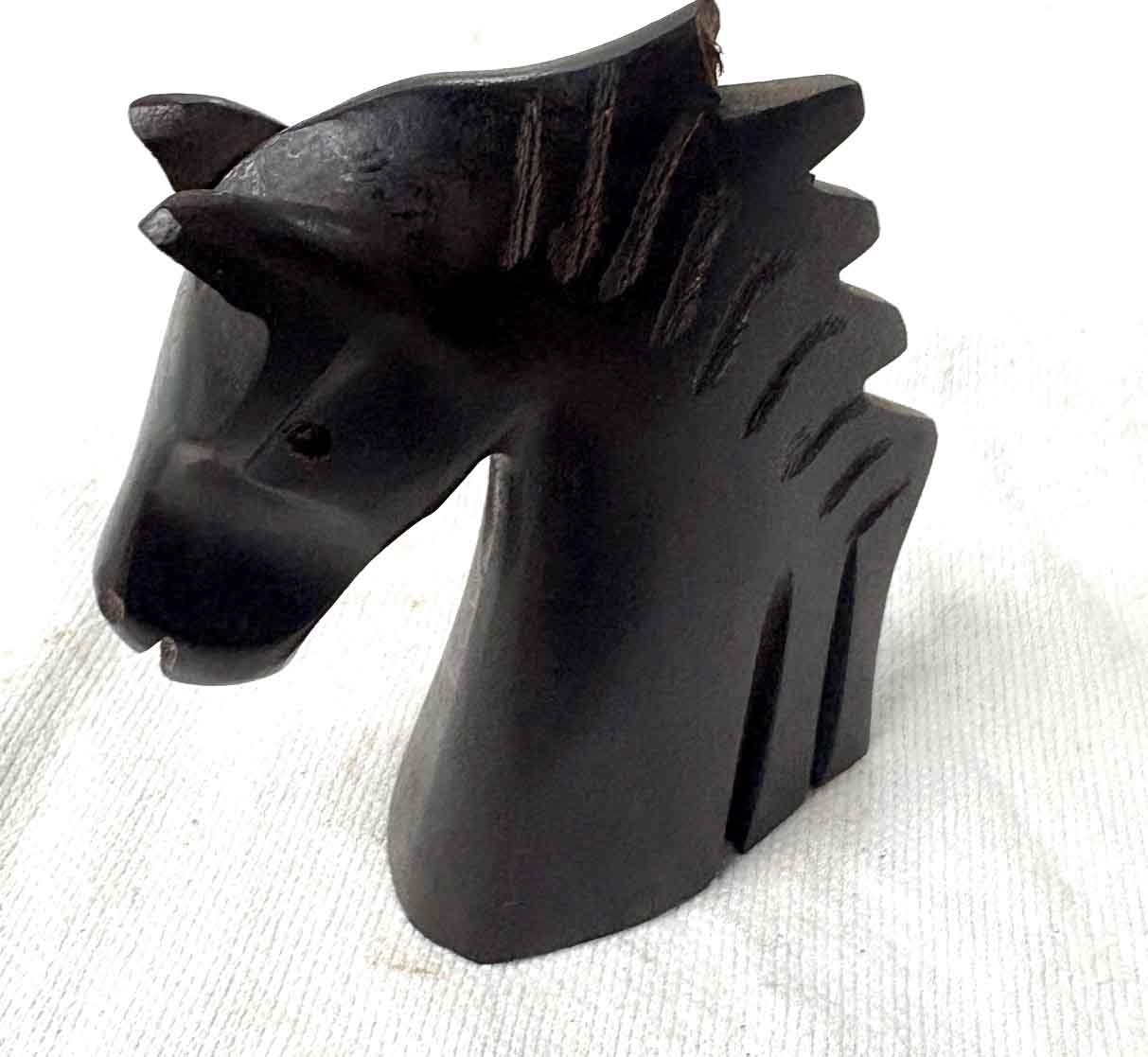 horse bust