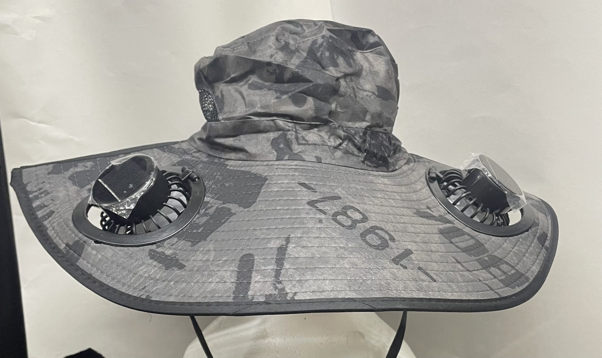 mens hat grey two tone