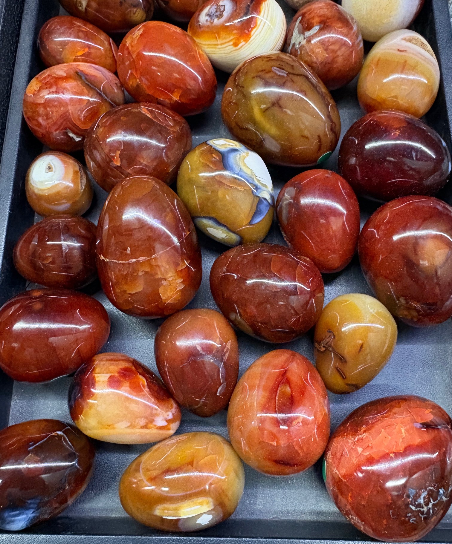 carnelian egg 2nd 2nd pic