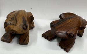 Ironwood frog Statue