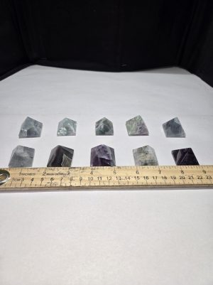 Fluorite Pyramid India Lot 1
