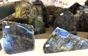 Labradorite 1 Face Polished 3 to 10 kilo