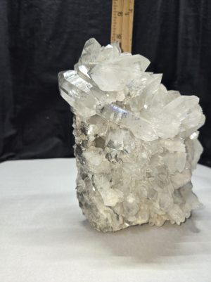 Quartz Cluster #4 lot 1